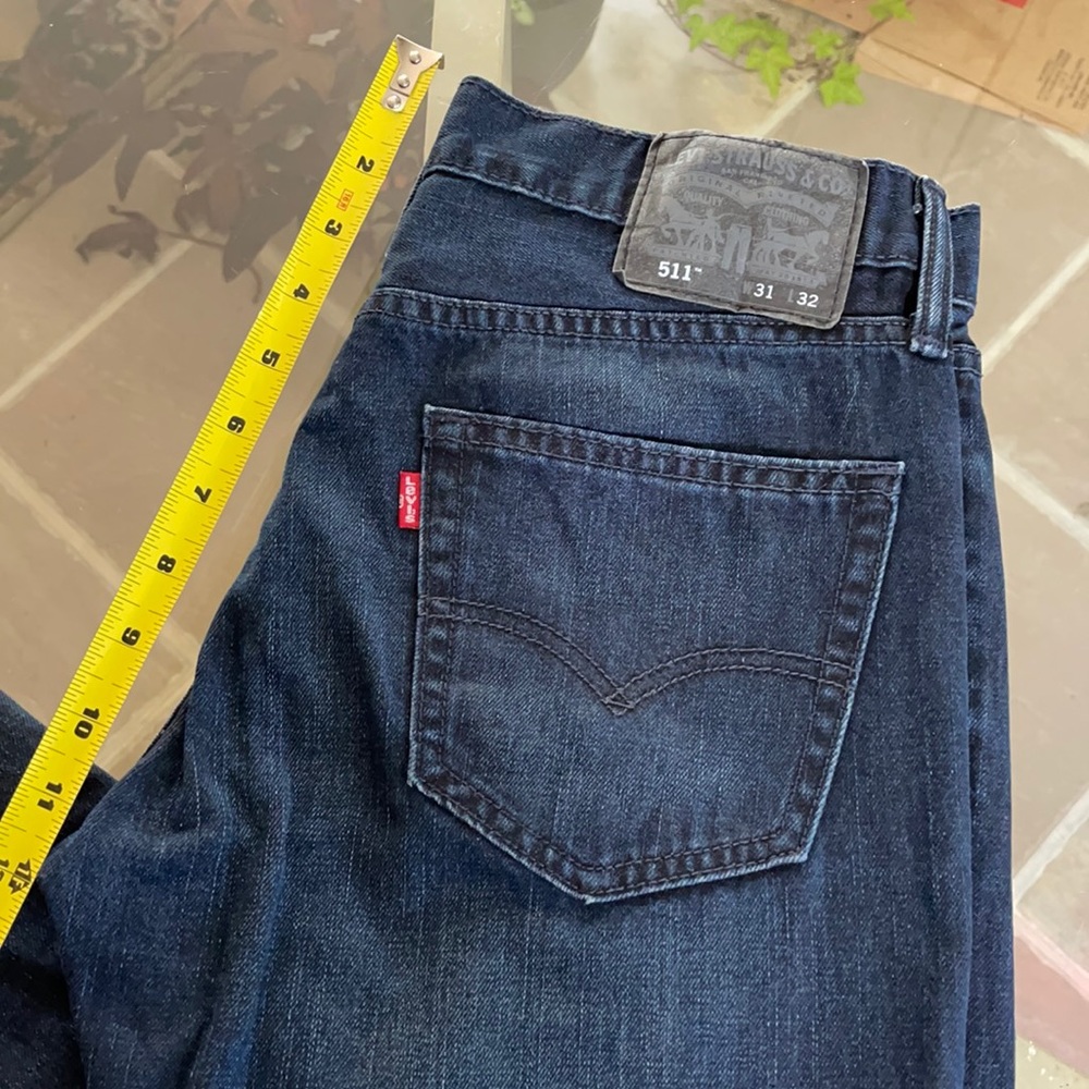 Levi’s 511, 6 (long), jeans, with stretch, straight leg, stretch, EUC.
